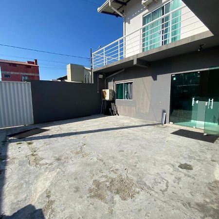 Aluguel Por Temporada 140M Da Praia Em Navegantes-Sc Eksteriør bilde